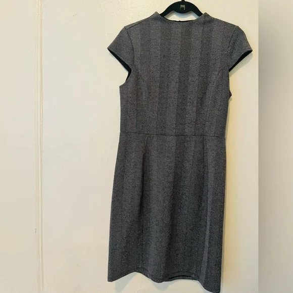 h&m jersey dress with zip H&M FIT & FLARE JERSEY DRESS LIGHT LILAC LONG SLEEVE EXPOSED ZIP 8 KNEE LENGTH